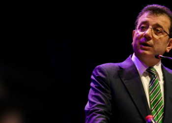 Sevda Türküsev'in 'İmamoğlu' Teorisi Sosyal Medyayı Salladı, Yorum Üstüne Yorum Yağdı