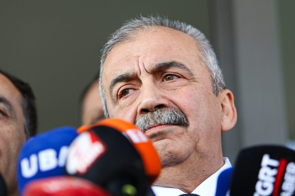 Sırrı Süreyya Önder 5 gün uyutulacak