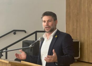 Smotrich 'Holokost açlığını' anlattı, Gazze'ye yardımı reddetti