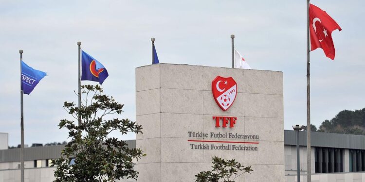 TFF Duyurdu, Süper Lig'deki Takım Sayısı Düşüyor