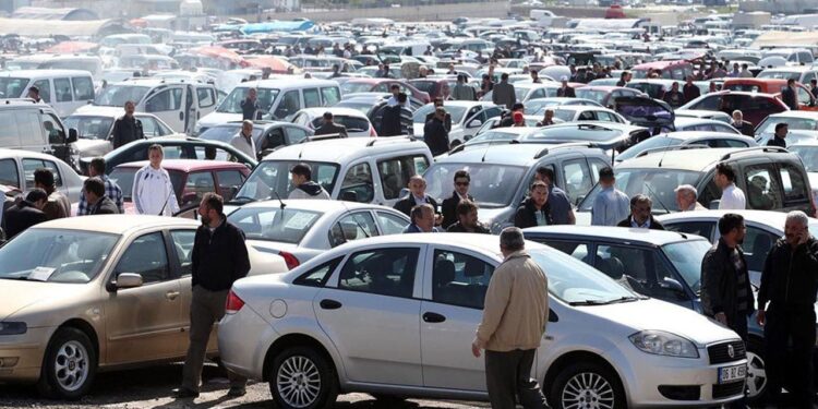 Taşıt Kredisinde Oranlar Sabitlendi: 250 Bin Lirada En Uygun Faizi Veren Banka Belli Oldu