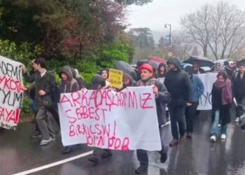 "Tek adam rejiminin hiçbir meşruiyet zemini kalmamıştır"