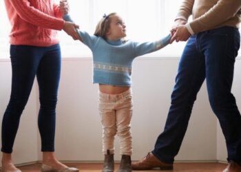 Torunlarını göstermeyen geline dava açtılar, hapis cezası verildi