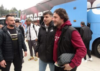 Trabzonspor, Fenerbahçe Maçı İçin Yola Çıktı