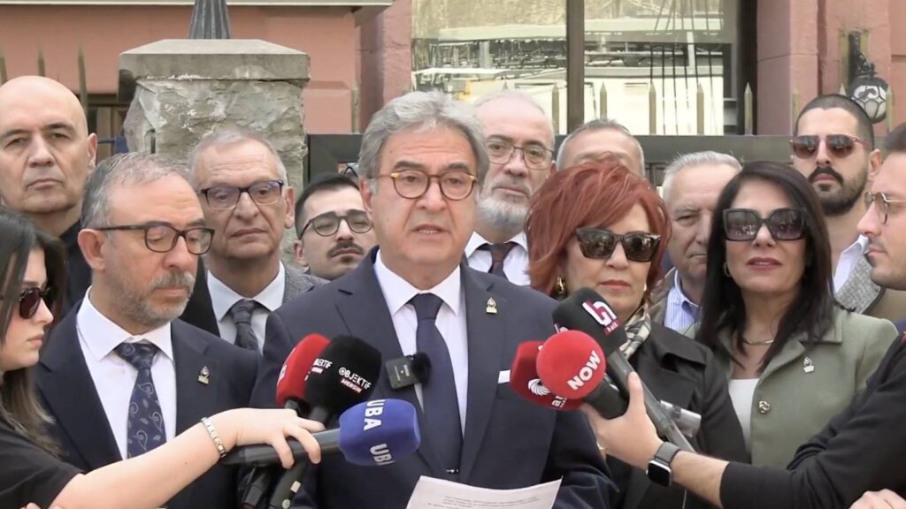 Ümit Özdağ’ın tutsaklığı, milli, üniter, laik devletin sigortasıdır