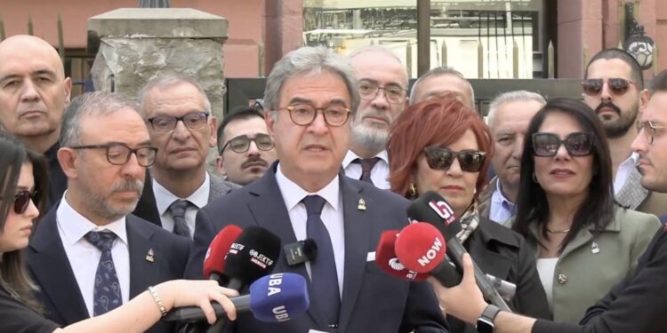 Ümit Özdağ’ın tutsaklığı, milli, üniter, laik devletin sigortasıdır