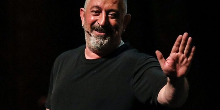 X'ten Bluesky'a göç edenler kervanına Cem Yılmaz da katıldı