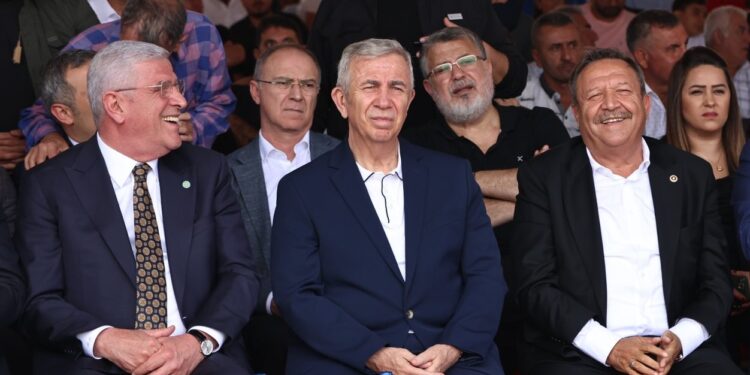 Yavaş’a yakın isim İyi Parti'ye geri döndü