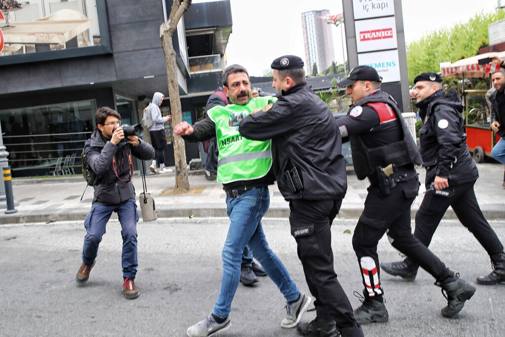1 Mayıs'ta gözaltına alınanlardan 17'si için tutuklama talep edildi