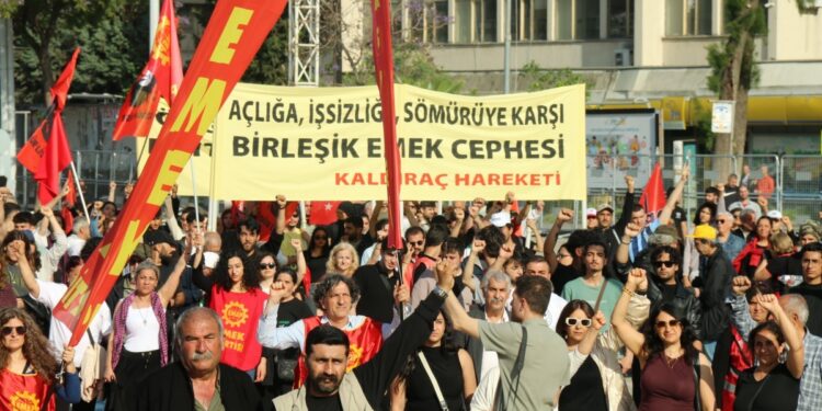 Çukurova’da 1 Mayıs talepleri ‘adalet, özgürlük ve eşitlik’ oldu