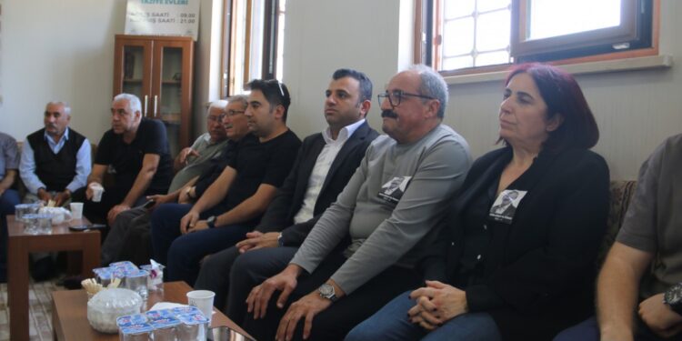 CHP’li belediye başkanlarından Önder’in taziyesine ziyaret