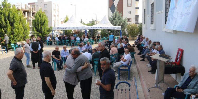 Önder’in taziyesine binlerce kişiden ziyaret