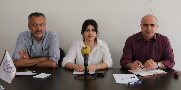 ÖHD’den ‘Toplu Mezarlar’ söyleşisi: Gerçeklerle yüzleşmeliyiz