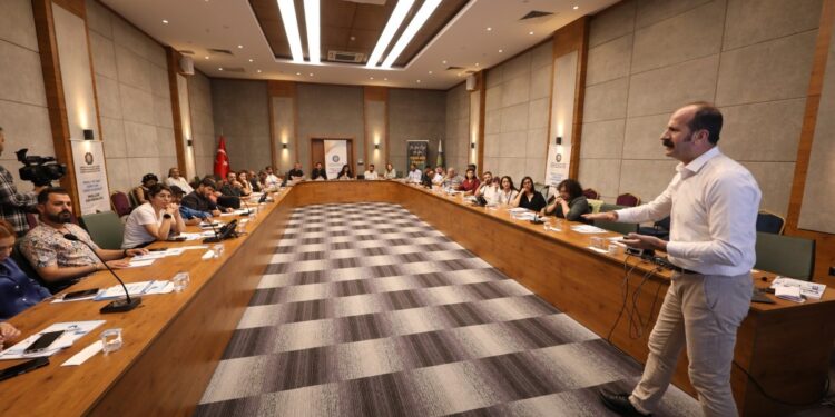 Medyada engelliler çalıştayı: Zehirli dili değiştirelim