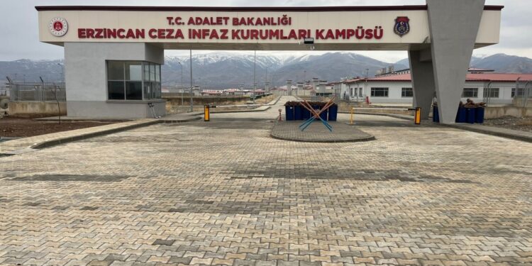 Erzincan Cezaevi’ndeki işkence ve kötü muameleye karşı suç duyurusu
