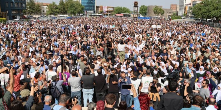 Kaytan ve Altun’un anmasına katılanlar: Toplumsal barışı inşa etme zamanı