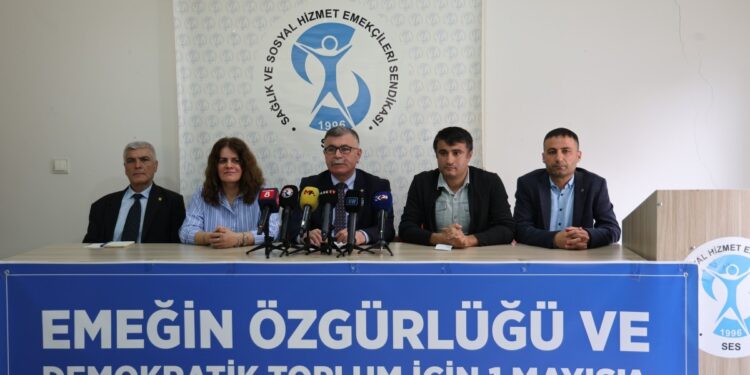 Birçok kentte 1 Mayıs hazırlığı