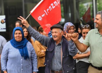Amed ve Peyas Belediyesi’nde 8 yıl sonra 1 Mayıs kutlaması