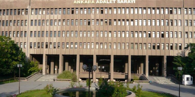 Ankara ve İzmir’de 1 Mayıs gözaltıları: Bir kişi tutuklandı