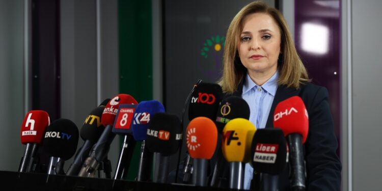 Ayşegül Doğan: Meclis Başkanı komisyon için sorumluluk almalı