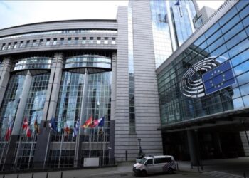 AB, Suriye’ye yönelik yaptırımları kaldırdı