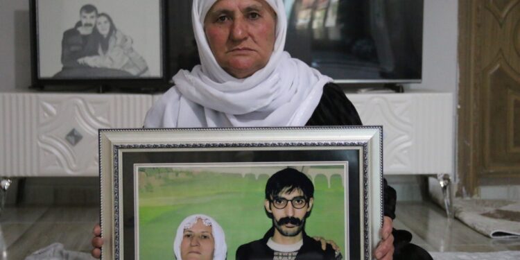 Hasta tutsağın annesi: Yasal düzenlemeyle çocuklarımıza kavuşmalıyız