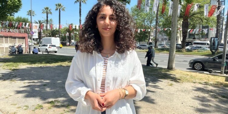 Meslektaşlarının katledilmesini protesto eden gazeteciye soruşturma