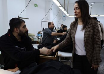 Tülay Hatimoğulları’ndan tekstil işçilerine 1 Mayıs ziyareti