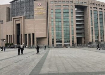 İBB soruşturmasında gözaltına alınanlar adliyeye sevk edildi