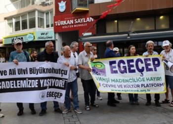 Büyüknohutçu çifti İzmir’de anıldı