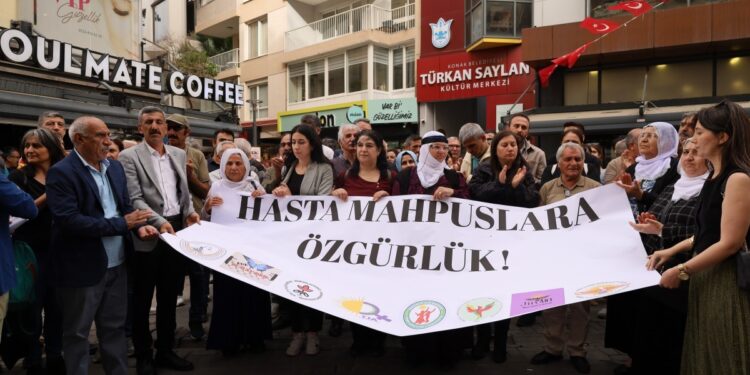 Hasta tutsaklar için seslendiler: Keyfi uygulamalara son verilsin