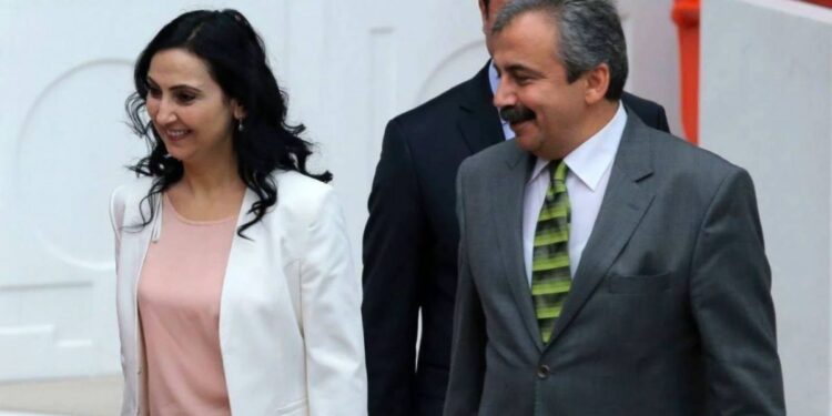 Figen Yüksekdağ: Sırrı’ya borcumuzu değerlerini başarıya ulaştırarak ödeyebiliriz