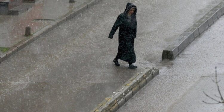 Çok sayıda kent için sağanak yağış uyarısı