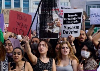 İran’da 31 kadın katledildi, 4 kadın idam edildi