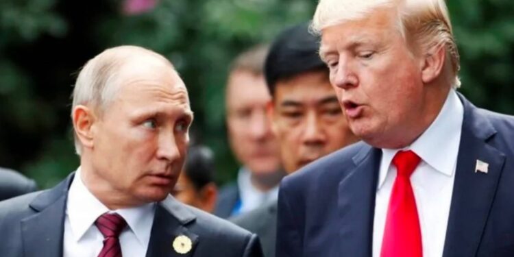 Trump ve Putin telefonda görüştü: Ateşkes görüşmeleri başlayacak