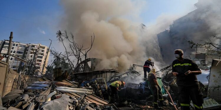 İsrail, Lübnan’ın güneyine saldırdı