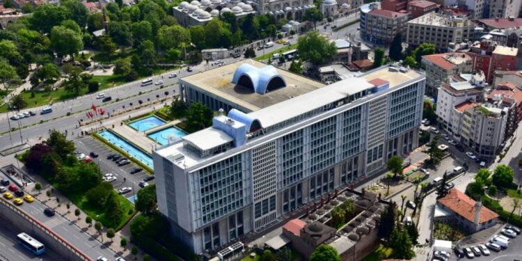 İBB soruşturmasında 36 kişi hakkında tutuklama talebi