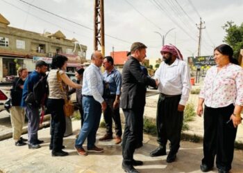 AP ve DEM Parti heyeti Şengal’i ziyaret etti
