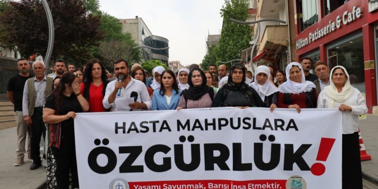 Şirnex’te ‘hasta tutsaklara özgürlük’ çağrısı