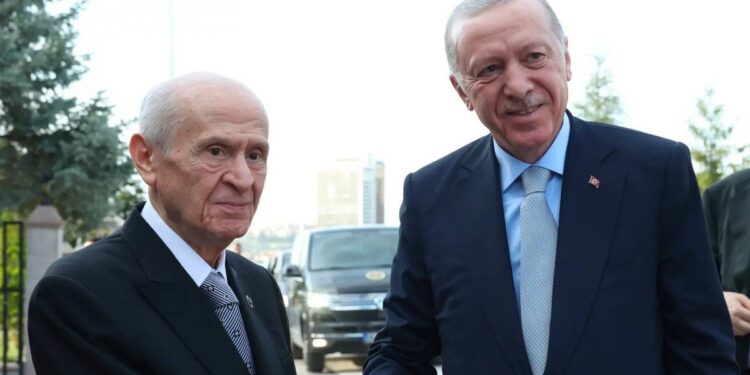 Erdoğan’dan ‘adaylık’ sorusuna yanıt: Millete kulak vereceğiz