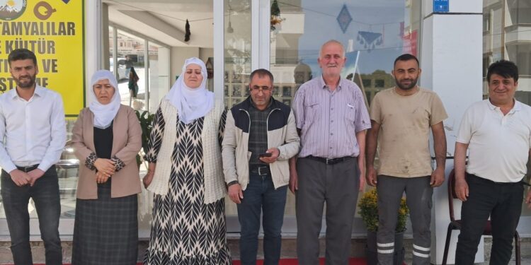 ‘Askerler Kürtçe dil derneğine gelip hukuka aykırı yorumlar yaptılar’