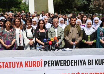 15 Mayıs Kürt Dil Bayramı startı verildi: Her yeri Kürtçe okulu yapalım  YENİLENDİ