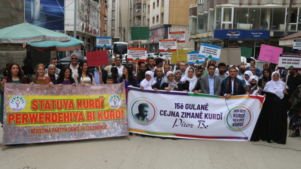 3 kentte eylem: Kürtçe resmi ve eğitim dili olmalı