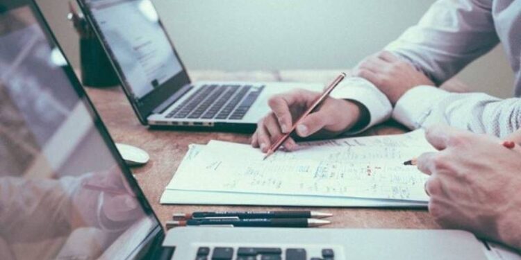 500 dev şirketin 152'si zarar açıkladı