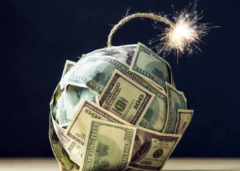 ABD'nin 36 trilyon dolar borcu ne anlama geliyor ve kime ait?