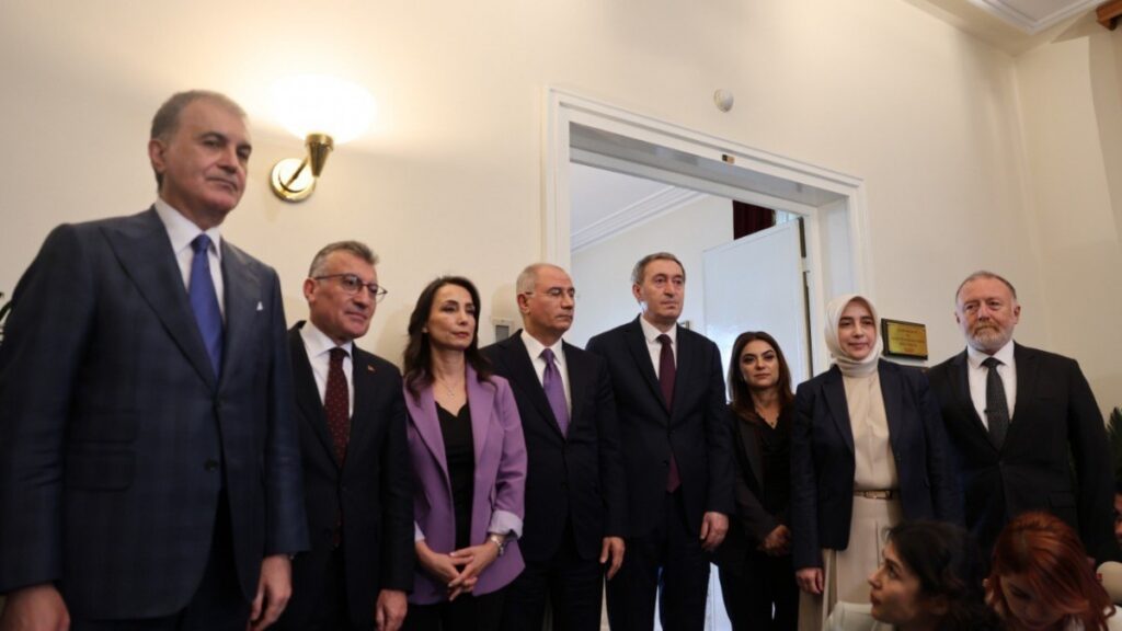 AKP- DEM Parti görüşmesinin detayları