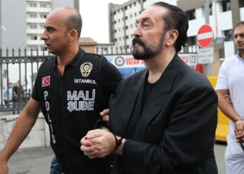 Adnan Oktar Davasında Karar Çıktı, Savunması Pes Dedirtti: 'Kadınların Bana Olan Sevgisi Çok Kıskanıldı'
