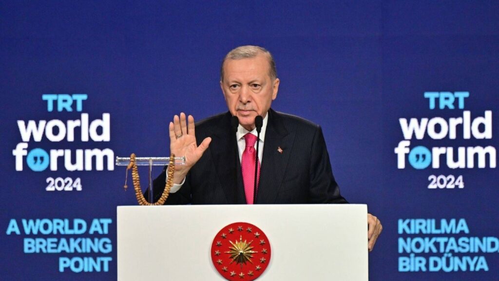 Altaylı: Saray ile AKP arasında kriz var