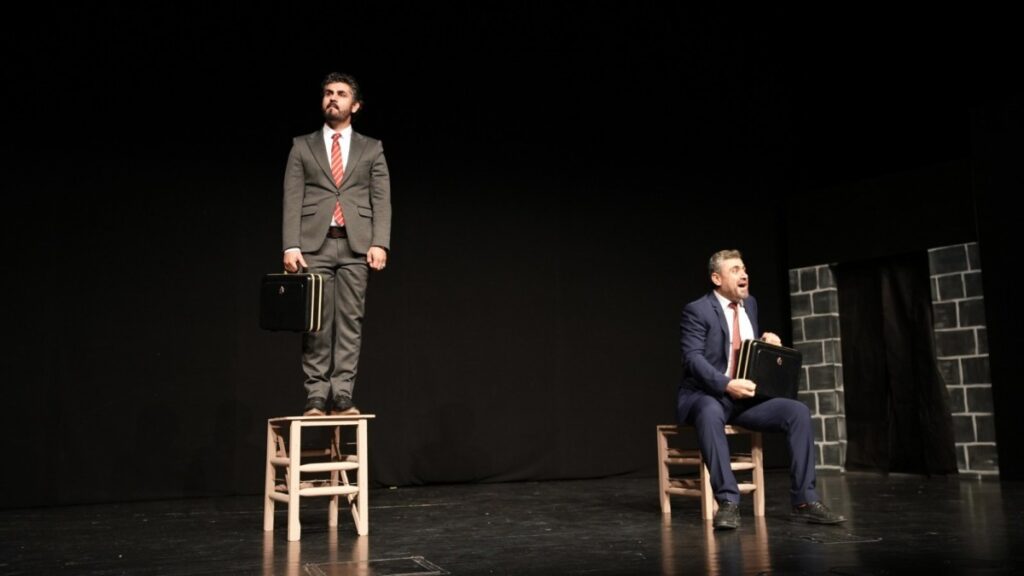 Amed Tiyatro Festivali’nde Soranice oyun sahnelendi
