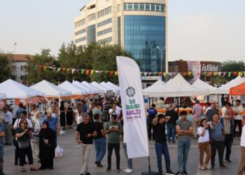 Amed’de Kürtçe Kitap Günleri başladı